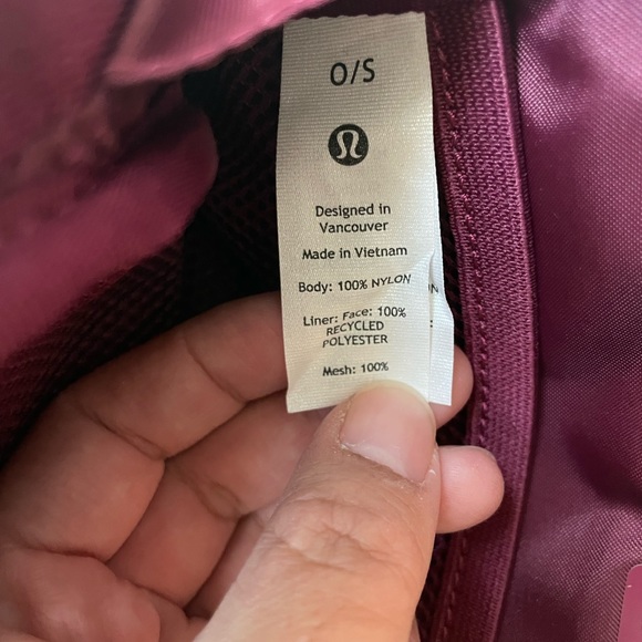 Lululemon Everywhere Belt Bag Large 2L - Deep Luxe - Picture 12 of 14